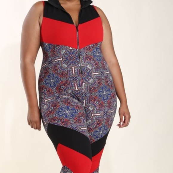 New PLus Size ColorBlock Jumpsuit - Picture 4 of 7